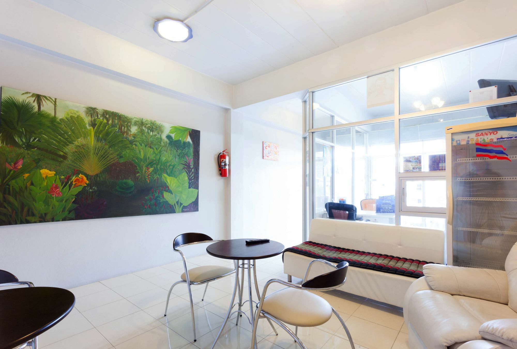 Luna Guesthouse And Travel Rawai エクステリア 写真