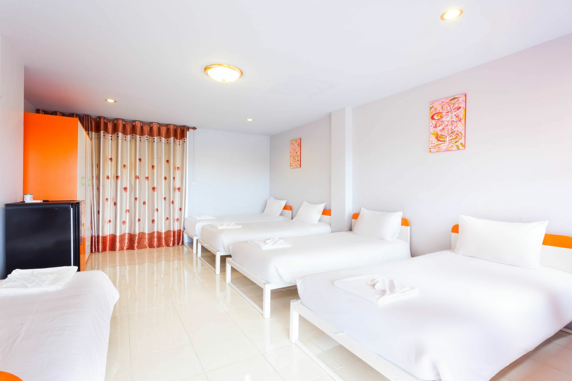 Luna Guesthouse And Travel Rawai エクステリア 写真